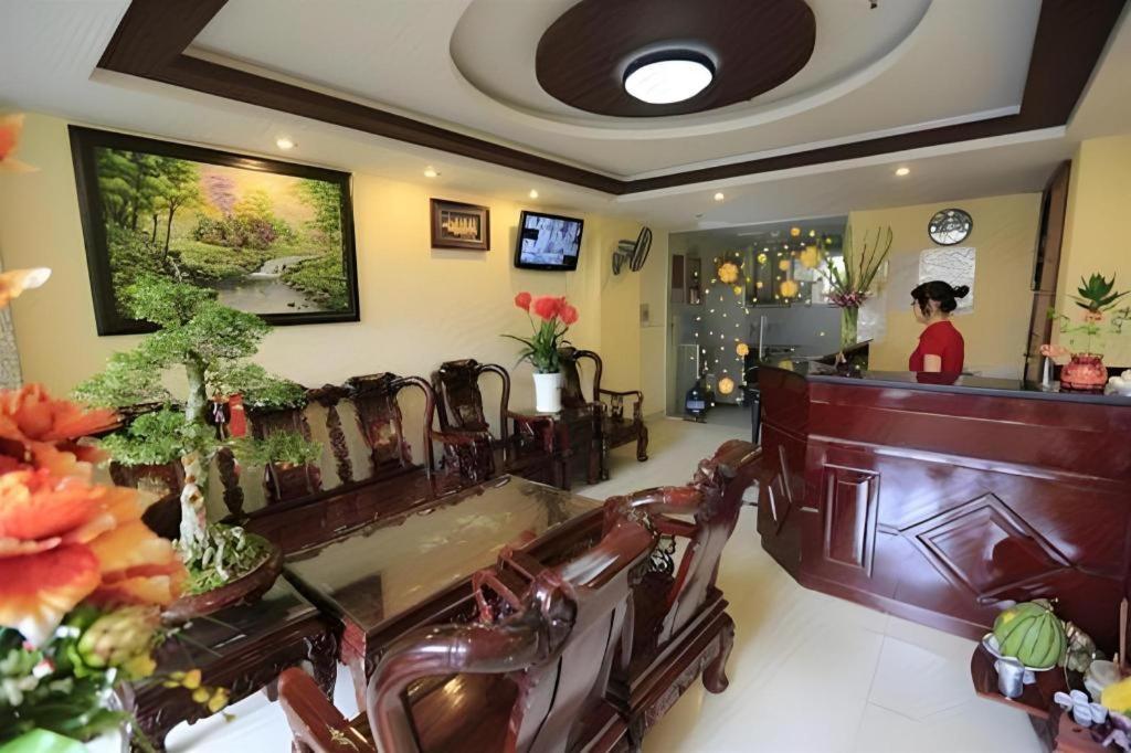 Tuan Viet Hotel Dinh Tien Hoang Ho Chi Minh City Exterior photo